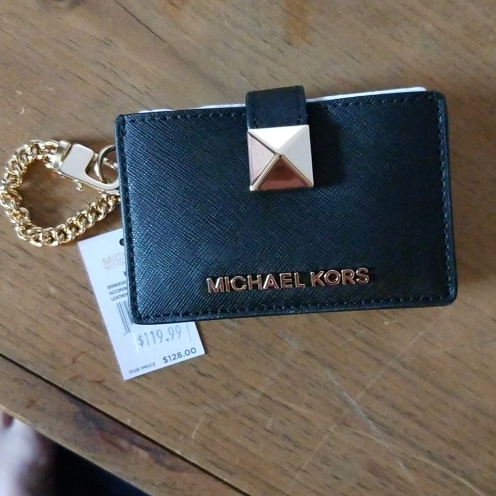 Michael kors accordion card case leather